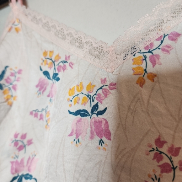 Morgan Lane Silk-Blend Ruthie Corey Set in Kailini Floral. Size xs or small - Picture 12 of 15